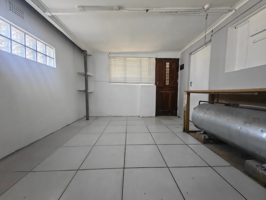 4 Bedroom Property for Sale in Eastridge Western Cape